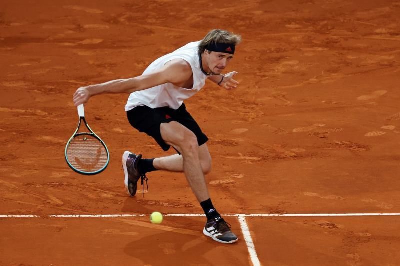Zverev resurge ante Nishikori y reeditará los cuartos de Madrid contra Nadal