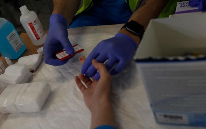 Importante bajada de positivos en Andalucía