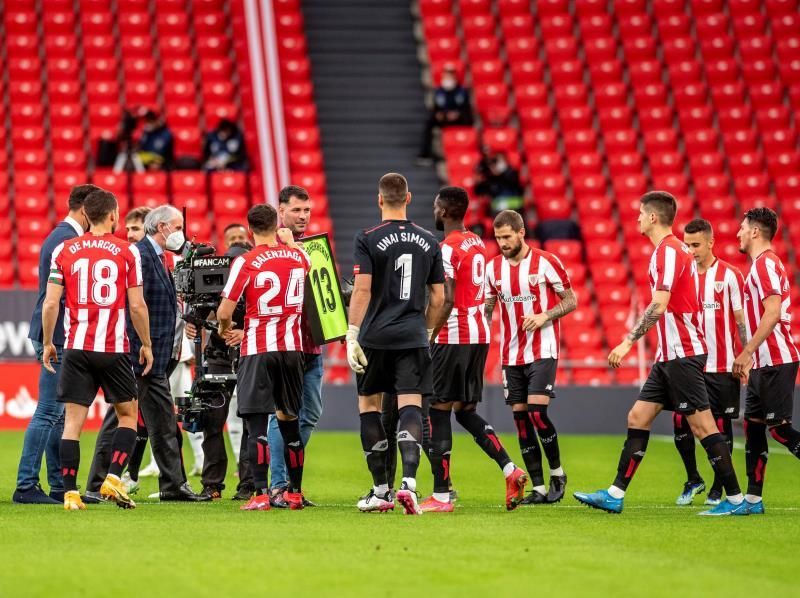 El Athletic homenajea a Herrerín en su despedida de San Mamés