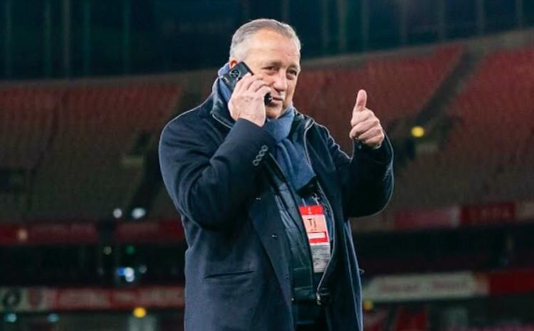 El presidente del Villarreal, vacunado ya, no acude al partido ante el Sevilla ¡¡por Covid!!