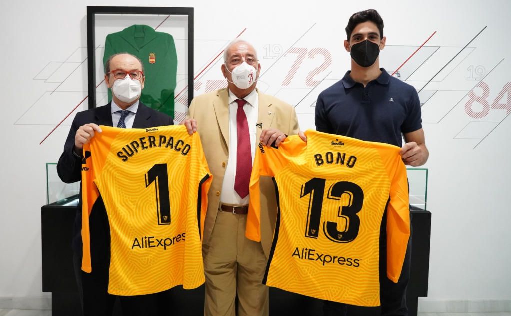 De Superpaco a Bono: la historia de un Sevilla en buenas manos
