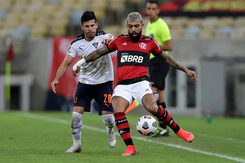 2-2. Flamengo sufre y cede un empate en casa, pero avanza a octavos de final de la Libertadores