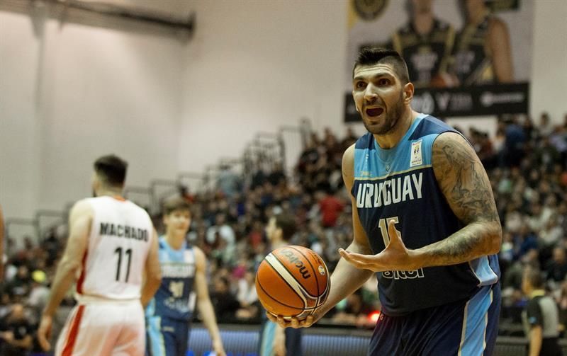 Esteban Batista encabeza la convocatoria de Uruguay para el preolímpico