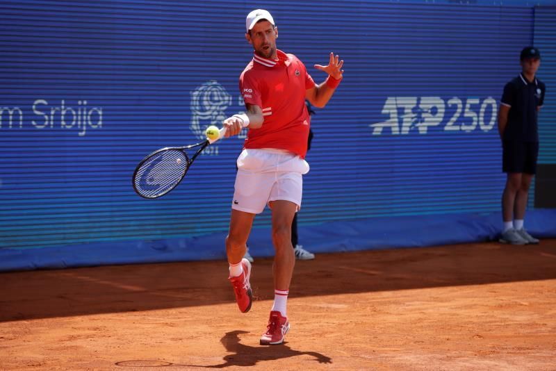Djokovic levanta en casa su título ATP número 83