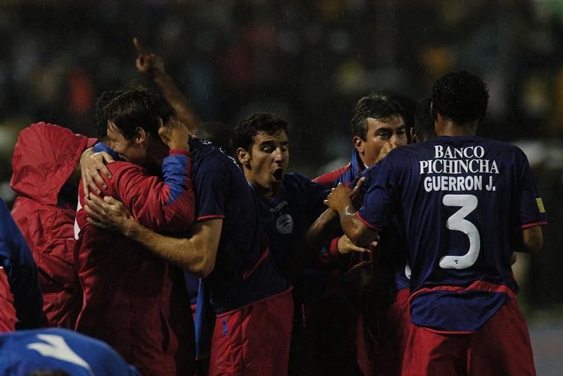 Olmedo y Manta empatan y aprietan la puja por salvar su categoría en el fútbol de Ecuador