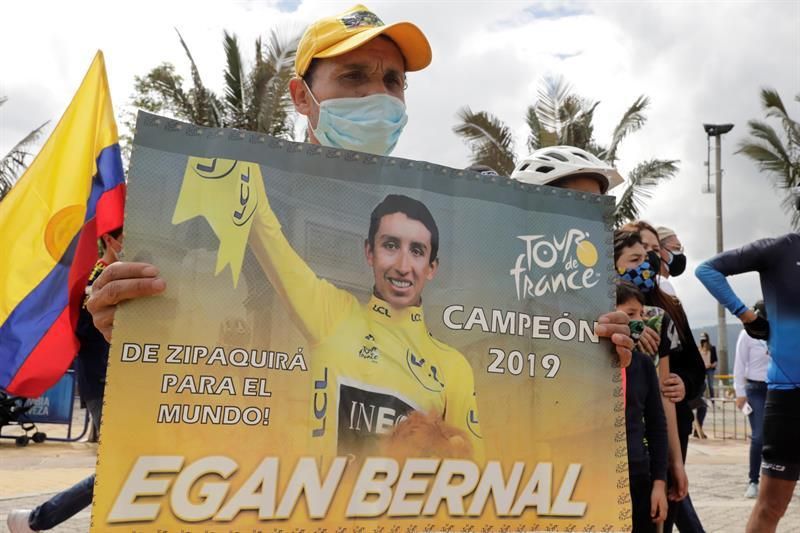 Colombia aparca las diferencias para festejar el triunfo de Bernal en el Giro