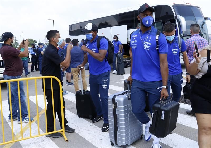 Selección de Honduras viajó a Denver para el juego contra EE.UU.