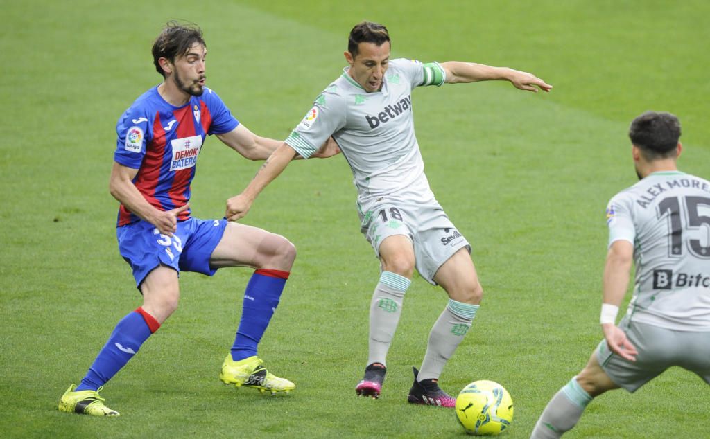 Rayados de Monterrey sondea a Guardado