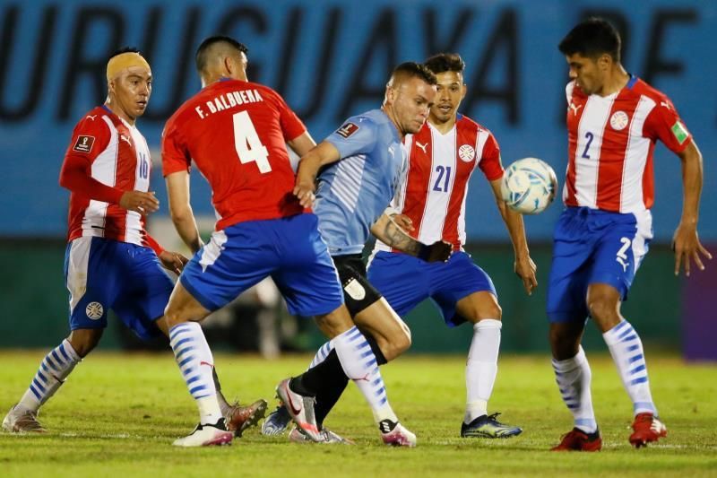 0-0. Uruguay no hace daño a Paraguay y cede dos puntos más en el Centenario