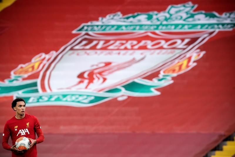 Alexander-Arnold, visión de alto rendimiento