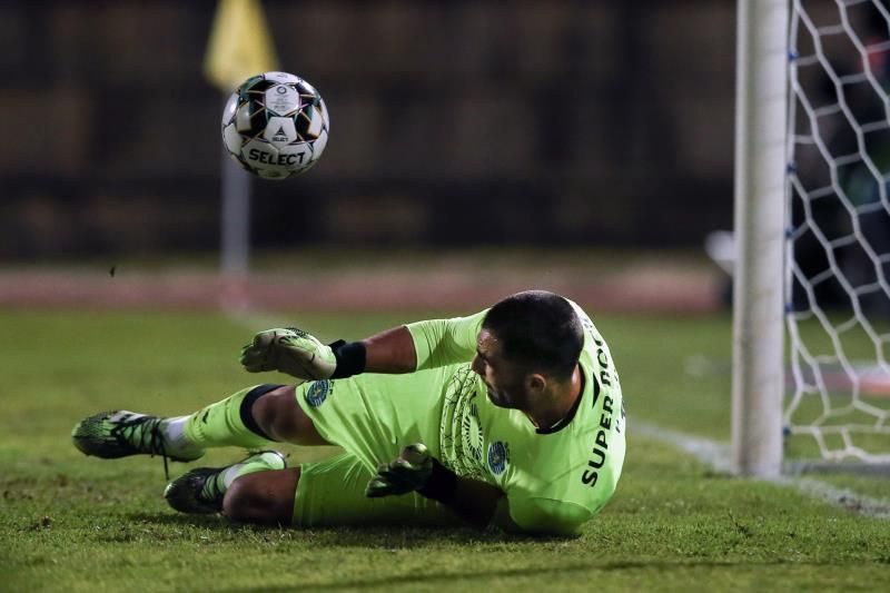 Adán, mejor portero del año en la Liga portuguesa