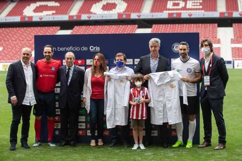 Leyendas del Real Madrid y el Atlético se unen contra el cáncer