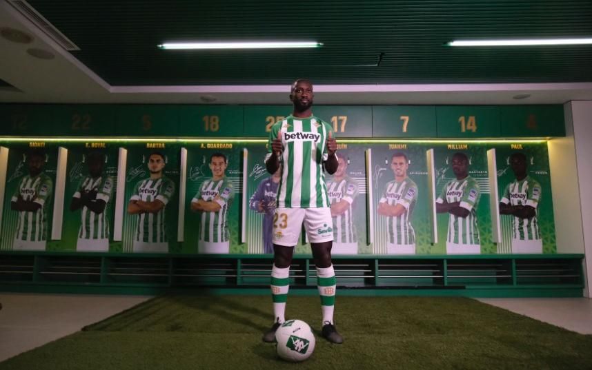 Sabaly desvela cómo se fraguó el fichaje en Barcelona: "Antonio me convenció"