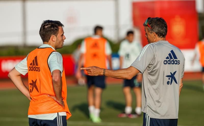 Uribes: "No vacunamos a los futbolistas, vacunamos a la selección española"