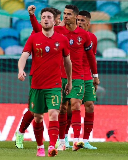 4-0. Portugal gana a Israel, aunque ofrece muchas dudas