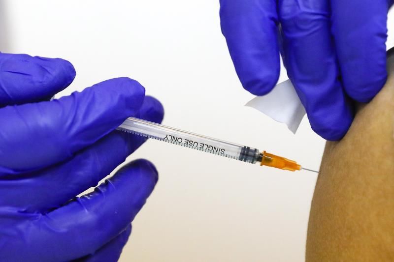 Médico alemán considera erróneo vacunar a los jugadores a poco tiempo de la Euro