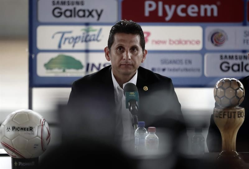 Destituyen al seleccionador de Costa Rica tras 11 partidos sin ganar
