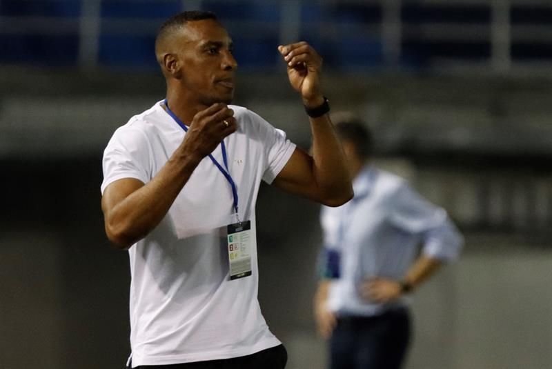 Amaranto Perea busca dirigir su primera final como técnico en Colombia