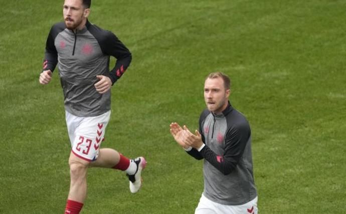 Sevilla, Betis, Real Madrid, Barcelona, RFEF... todo el mundo del fútbol se vuelca con Eriksen