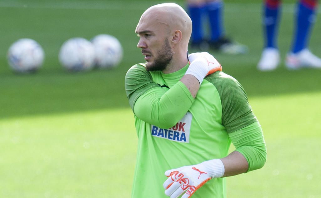 Dmitrovic, ante su reto más importante... en el Sevilla FC