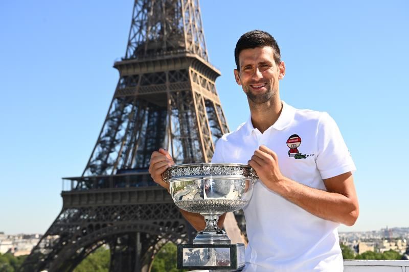 Djokovic relanza la carrera por la historia