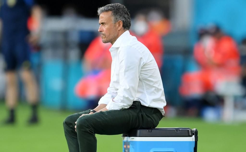 Luis Enrique crítico con el estado del césped de La Cartuja