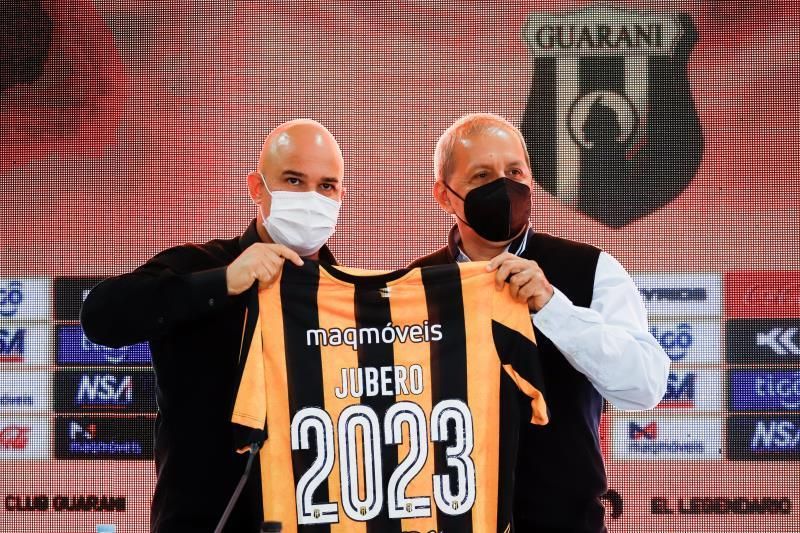 Jubero vuelve al Guaraní que le abrió las puertas del fútbol de Paraguay