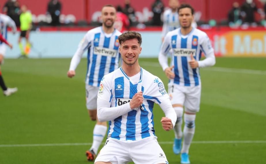 El Betis, el silencio de Puado y un Espanyol que no negocia: "No necesitamos vender, queremos que renueve"