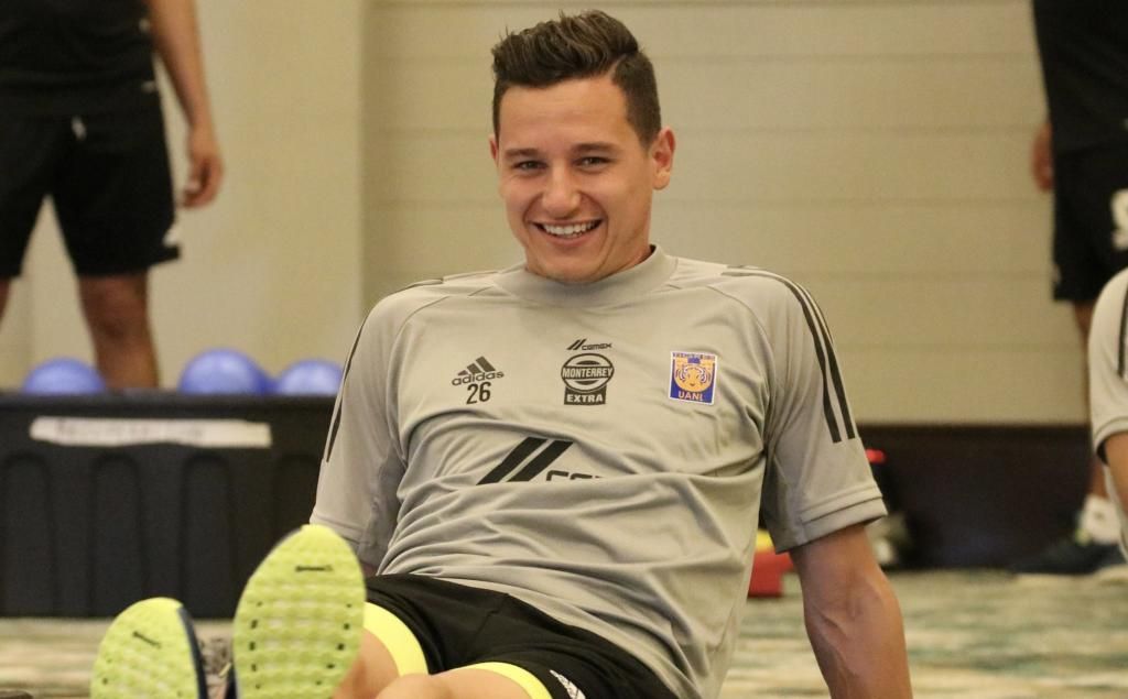 El motivo por el que Monchi no apostó por Thauvin