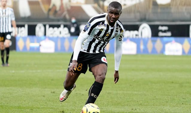 Una opción para Amadou