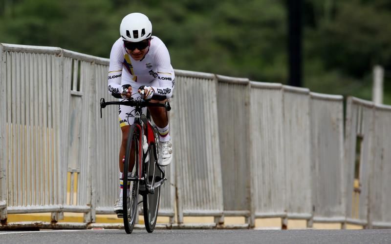 Colmenares sorprende y derrota a Patiño en nacionales de ciclismo de Colombia