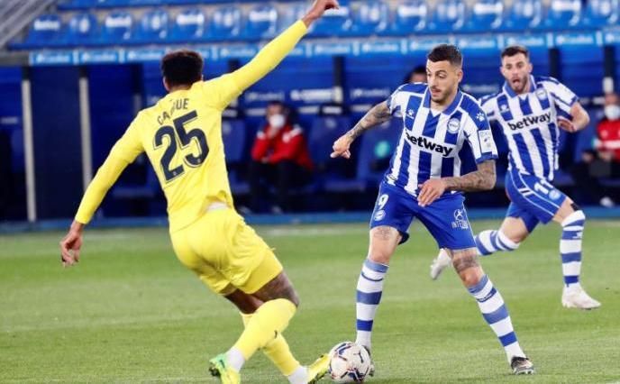 En el Alavés desconocen el interés del Sevilla FC por Joselu