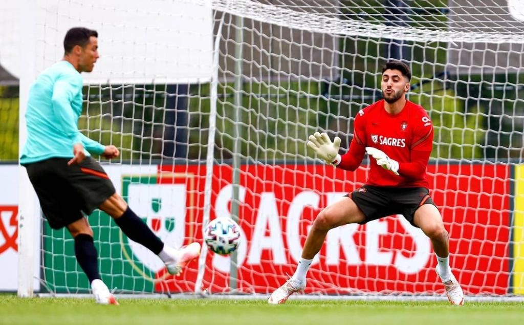 Los béticos juegan en casa: William Carvalho y Rui Silva llegan este fin de semana a Sevilla