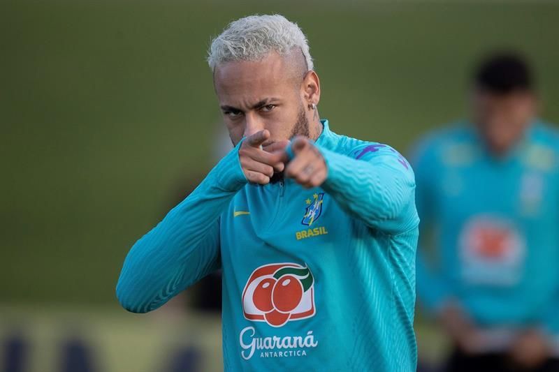 Neymar, suplente ante Ecuador