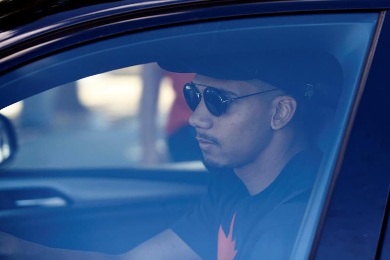 El Niza ejerce la opción de compra de Jean-Clair Todibo