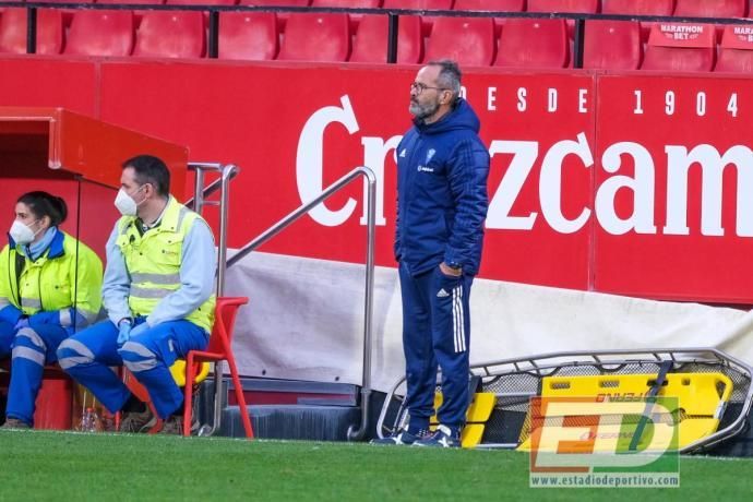 Cervera: "Las aspiraciones son las mismas, salvar al equipo"