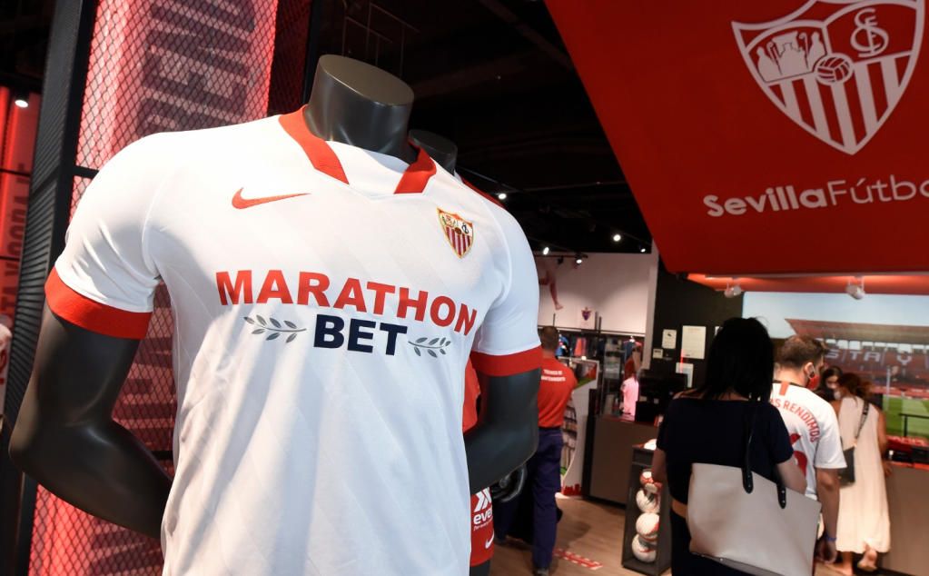 El Sevilla presenta este jueves sus nuevas equipaciones Nike