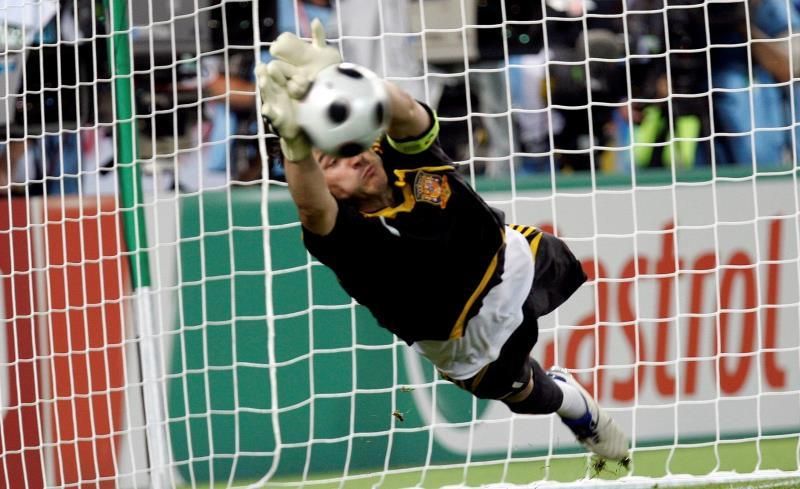 Unai Simon como aquél Casillas