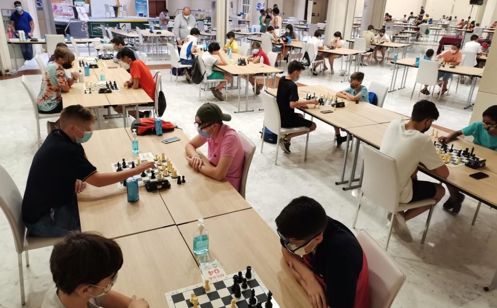 Éxito de la VIII Olimpiada Interescolar de Ajedrez organizada por la Diputación de Sevilla