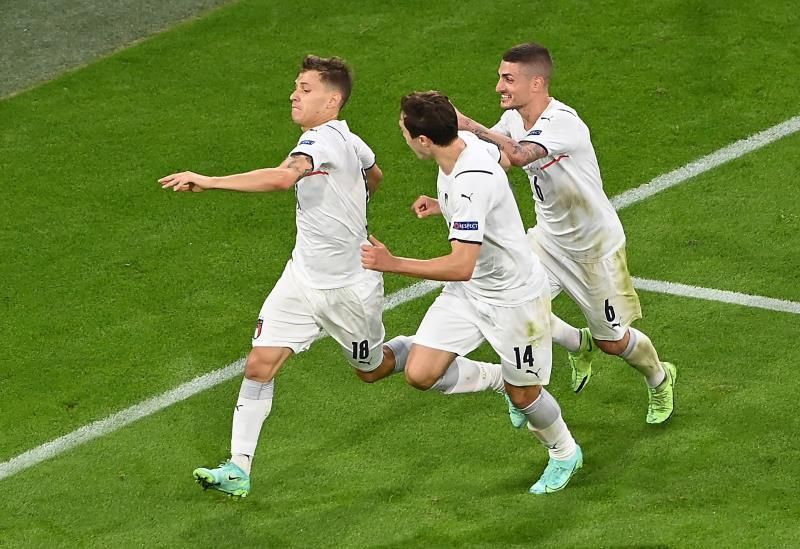 Barella: "Xavi e Iniesta nos inspiraron a todos"