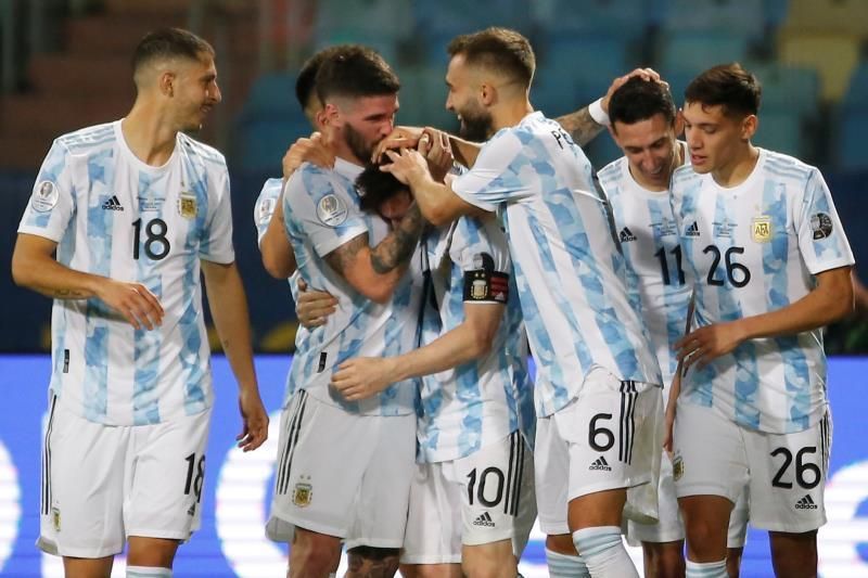 Messi con gol y Ospina evitándolos ponen a Argentina y Colombia en semis