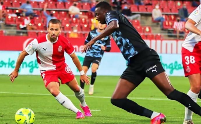 Sadiq: "No me importaría seguir una temporada más en el Almería"