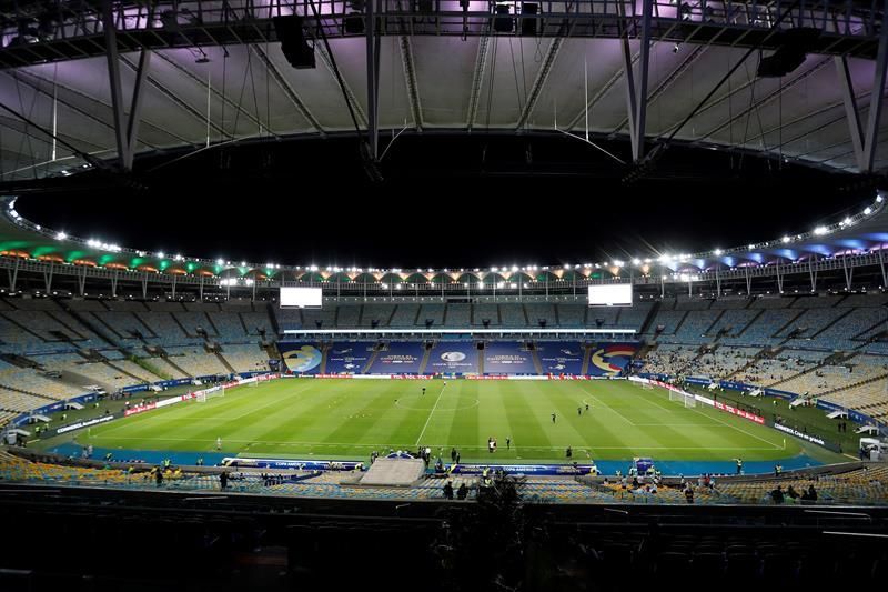 Brasil confirma once titular y Argentina sorprende con cinco cambios