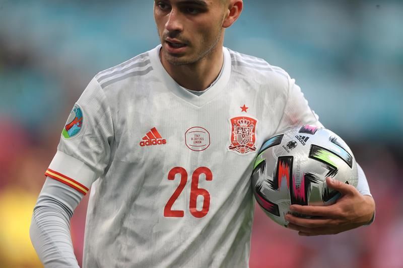 Pedri, mejor jugador joven del torneo