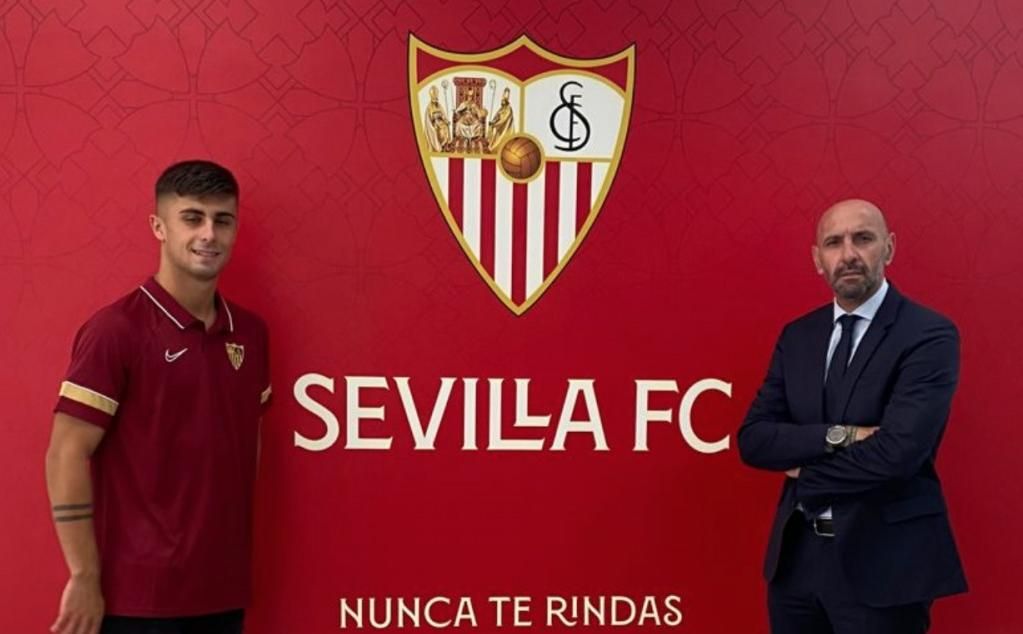 Monchi compra gol para el debut del Sevilla Atlético en la Primera RFEF