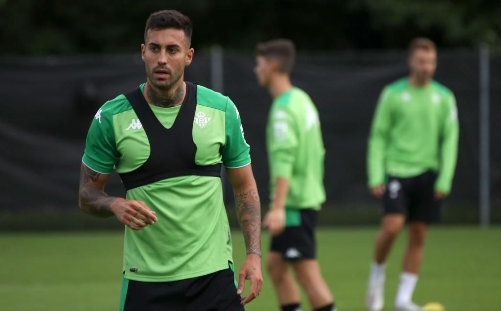 Camarasa, un nuevo 'fichaje' para el Betis: "La lesión me ha hecho crecer como futbolista y persona"