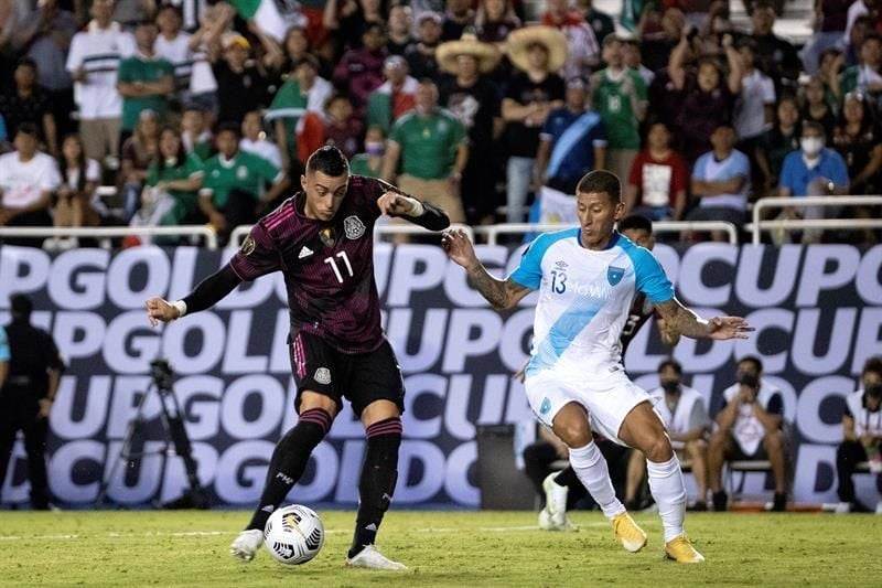 El Salvador y México triunfan y avanzan a los cuartos de final de la Copa Oro