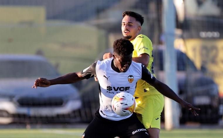 3-2. El Valencia remonta un 0-2 al Villarreal en el primer ensayo de pretemporada