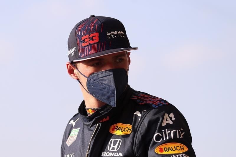 Verstappen: "Estar tan cerca es bueno, esperábamos que Mercedes fuese fuerte"