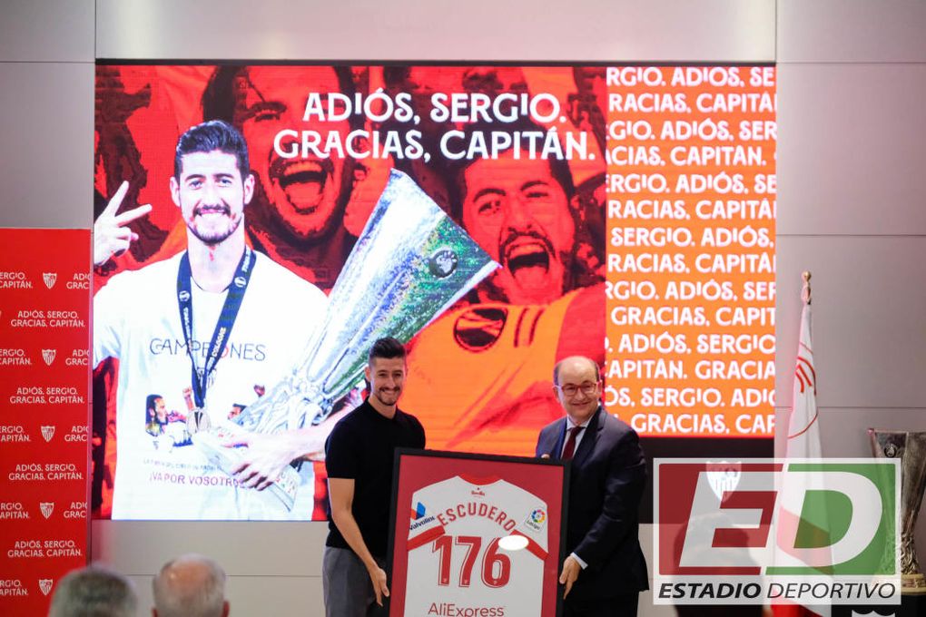 Las "diferentes situaciones en España y el extranjero" que valora Escudero